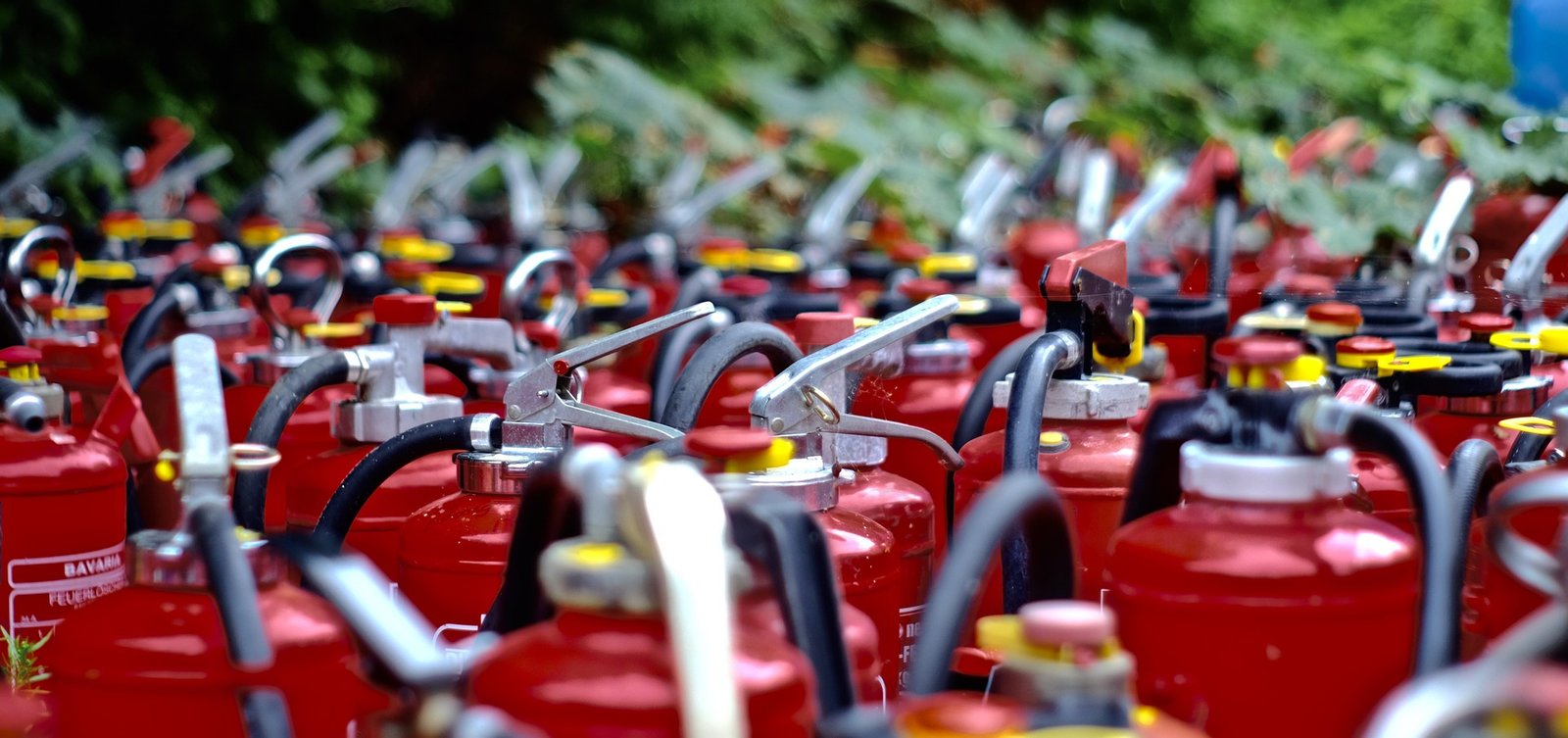 Extincteurs conformes normes NF - Installation CIRCOFEU Île-de-France