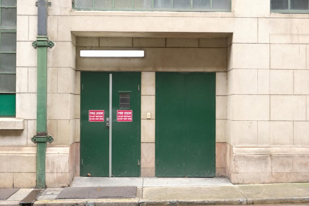 Norme NF S61-937 : les portes coupe-feu expliquées